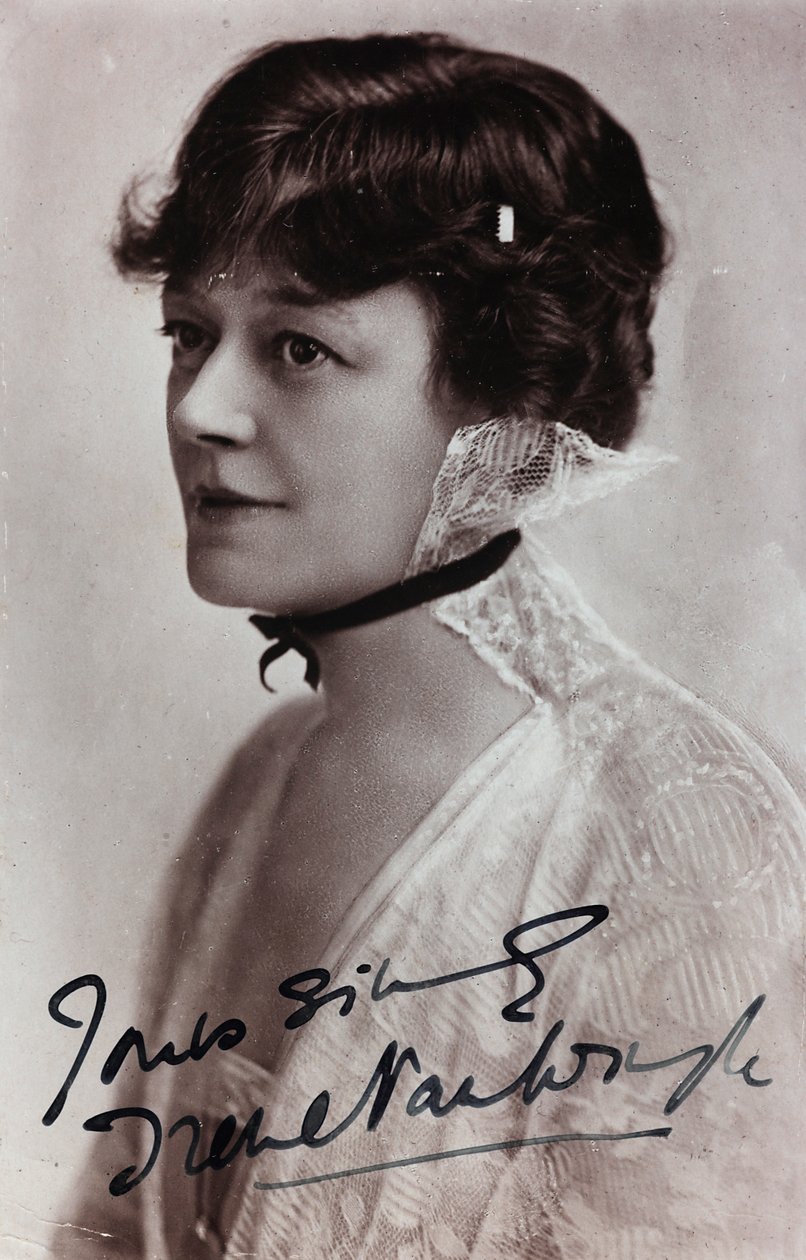 İngiliz aktris Irene Vanbrugh