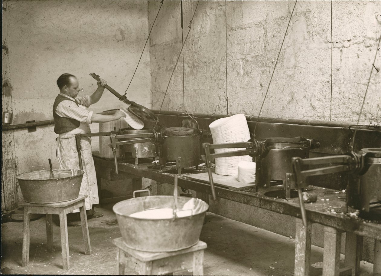 Fransa, Merkez, Indre-et-Loire (37), Tours: Laboratoire Metadier: Bir adam Kalmine