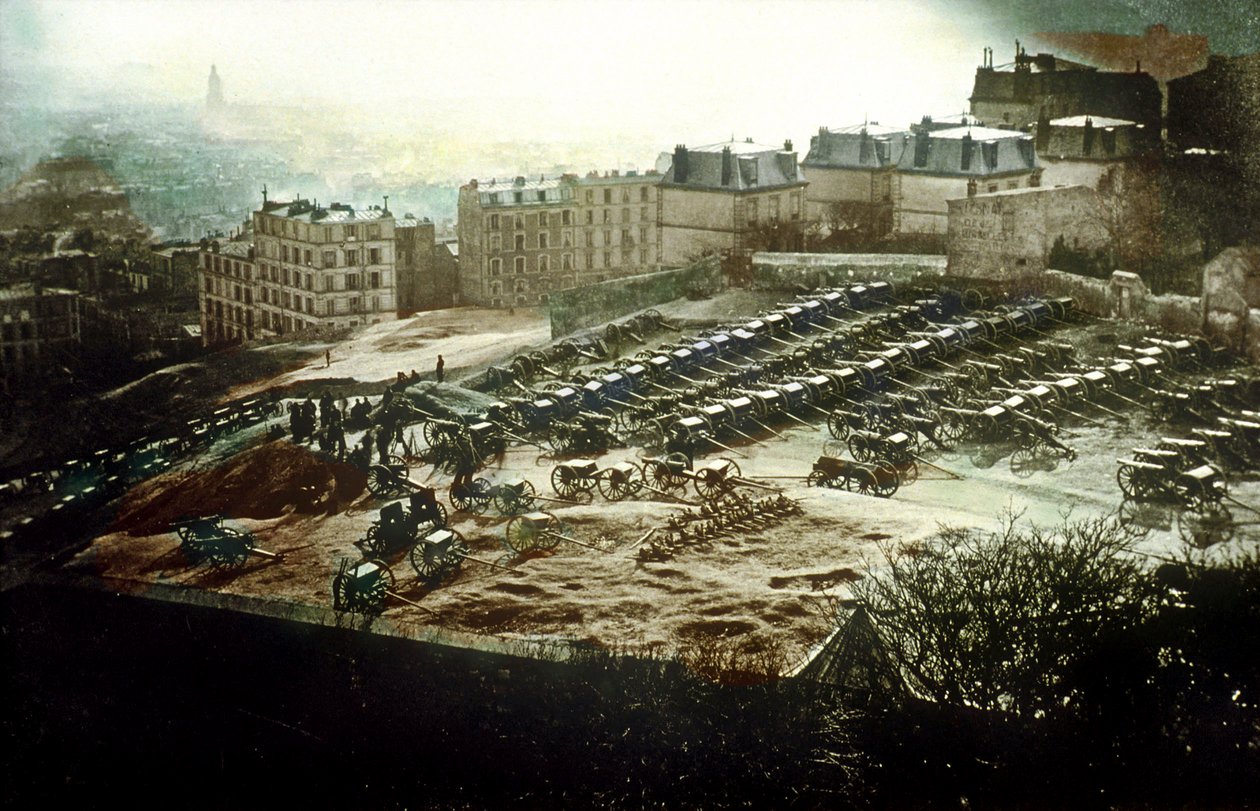 Montmartre'de hükümetin büyük topları Paris'e tehdit oluşturuyor mars 18 by Unknown photographer