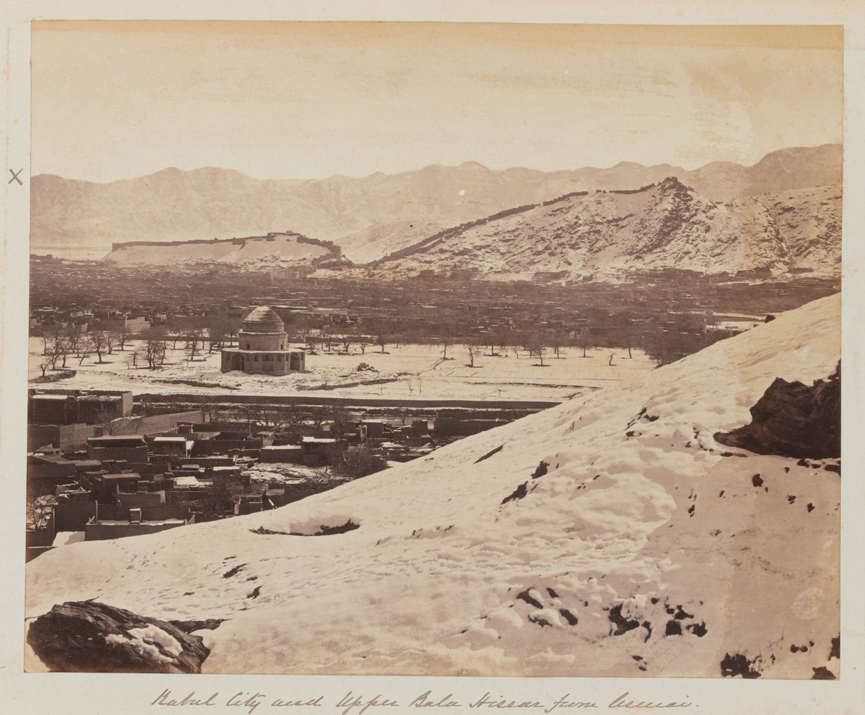 Asmai konumundan Kabil by Unknown photographer