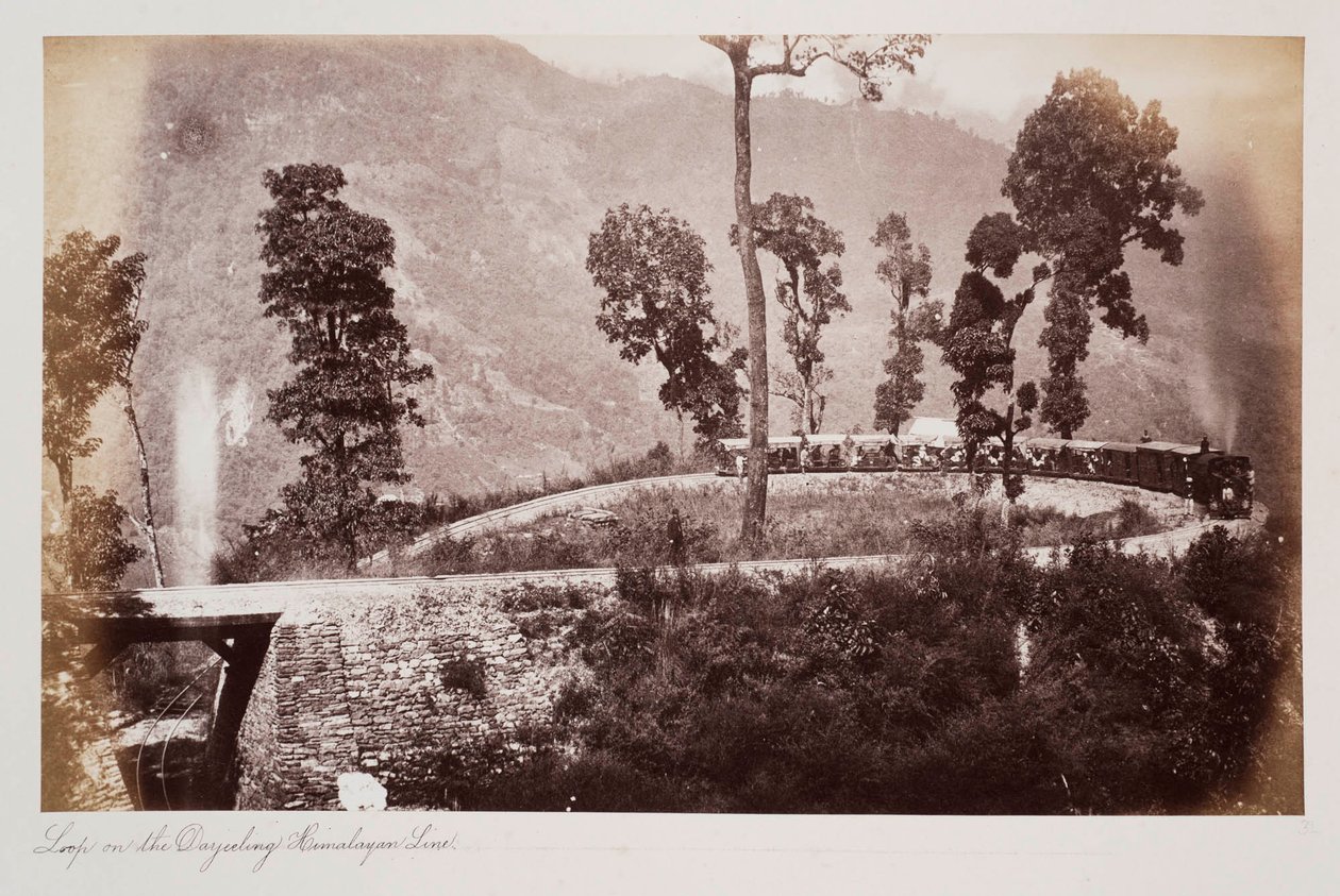 Darjeeling Himalaya Hattında Döngü, 1885 dolayları (sepya fotoğrafı) by Unknown photographer
