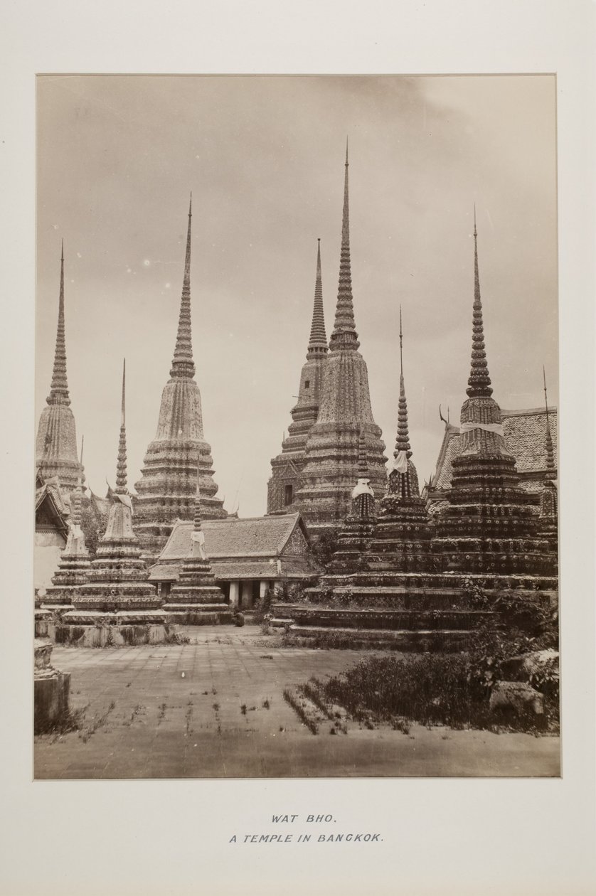 Fotoğraf albümündeki fotoğraf by Unknown photographer