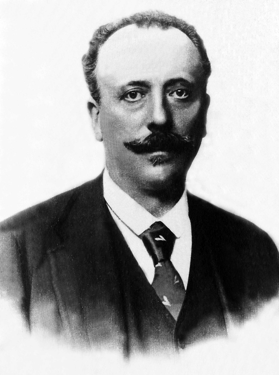 Adrien Albert Marie Comte de Mun (1841-1914), Fransız politikacı portresi. by Unknown photographer