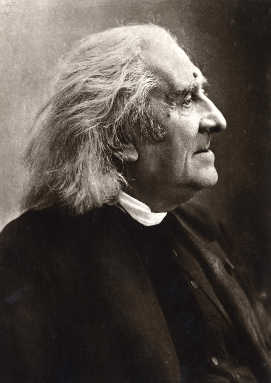 Franz Liszt (1811-1886), Macar besteci ve piyanist portresi. by Unknown photographer