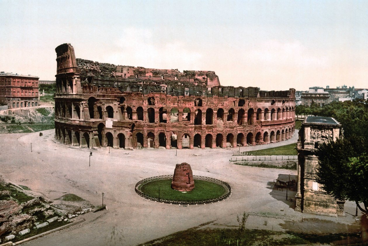 Roma. Colisee'nin görünümü. Fotokrom sd. 1900 civarında. by Unknown photographer