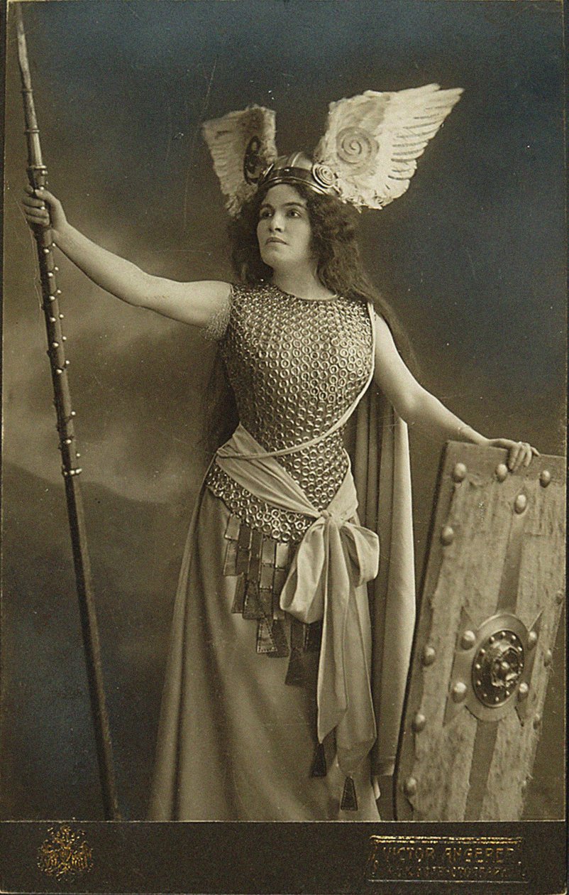 Madam Charles Cahier, The Valkyrie