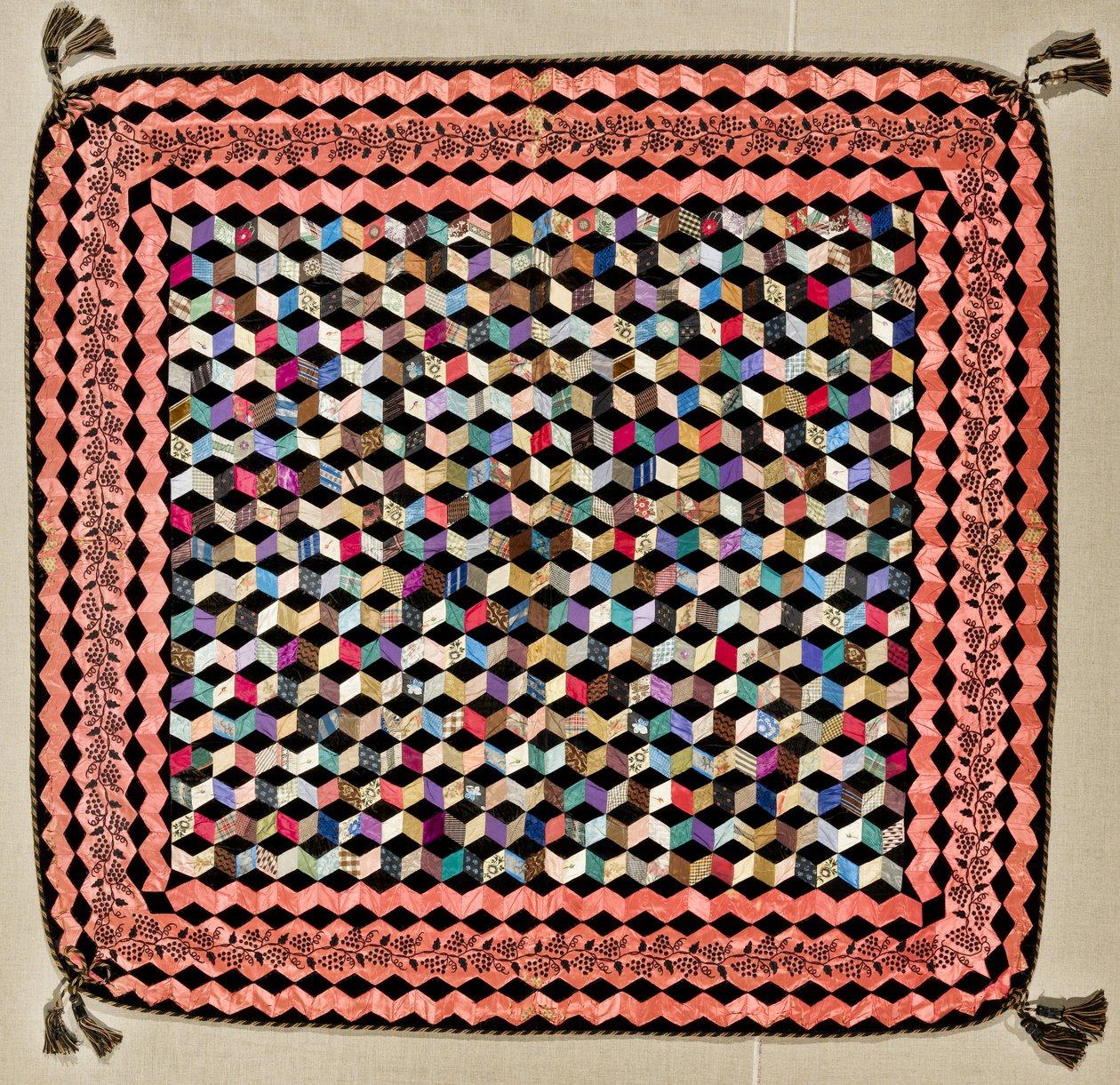 Tumbling Blocks Yorgan, c.1865-70 (ipek, kadife ve ahşap) by Victoria Royall Broadhead
