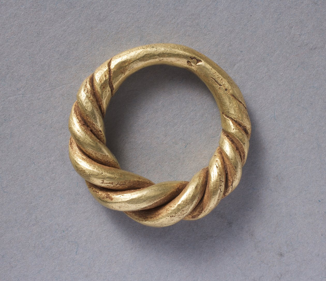 Halka halka (altın) (ayrıca bkz. 325691) by Viking