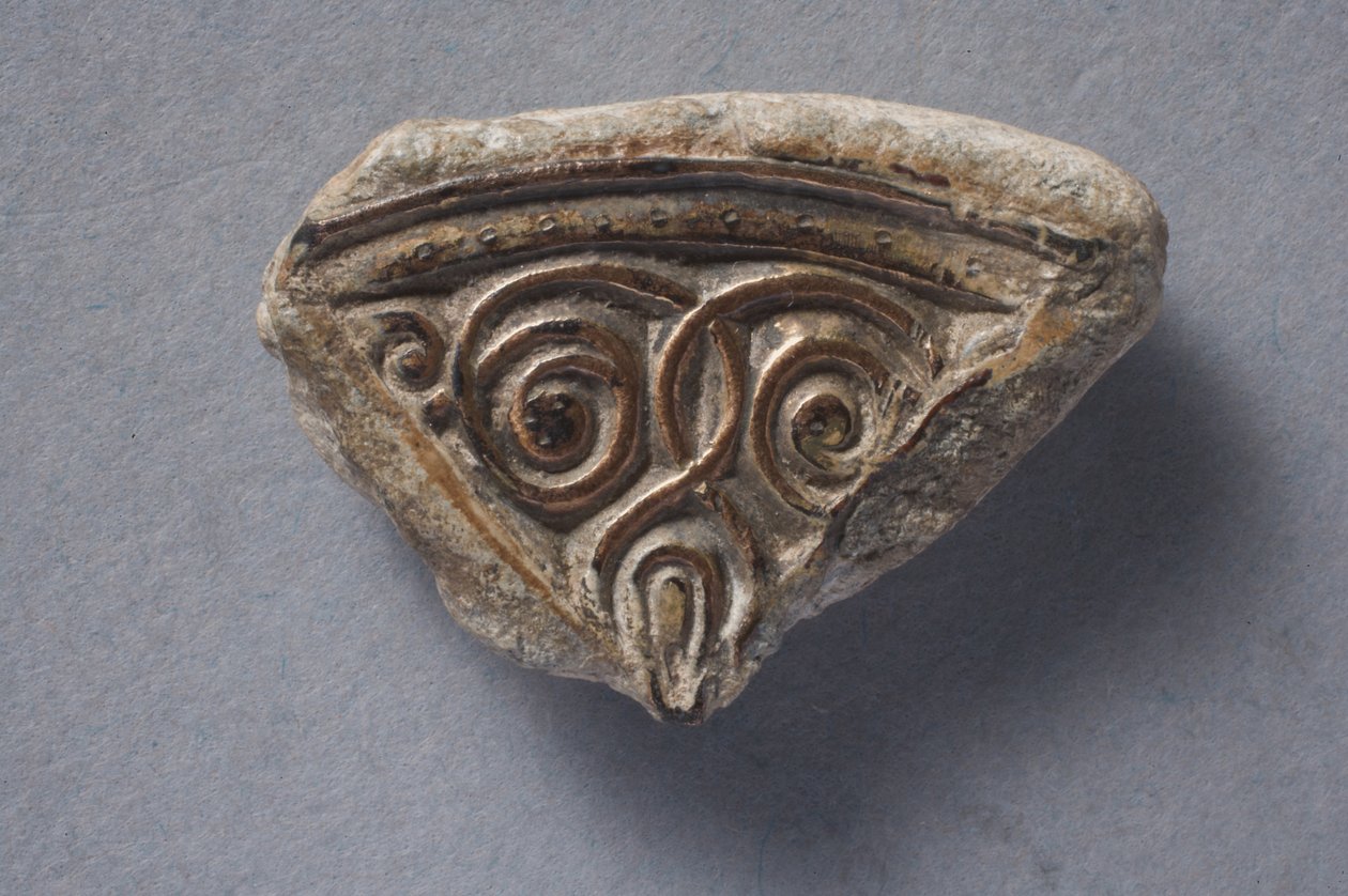 Weight with inlaid Anglo-Saxon metalwork (lead und gilt-bronze) by Viking