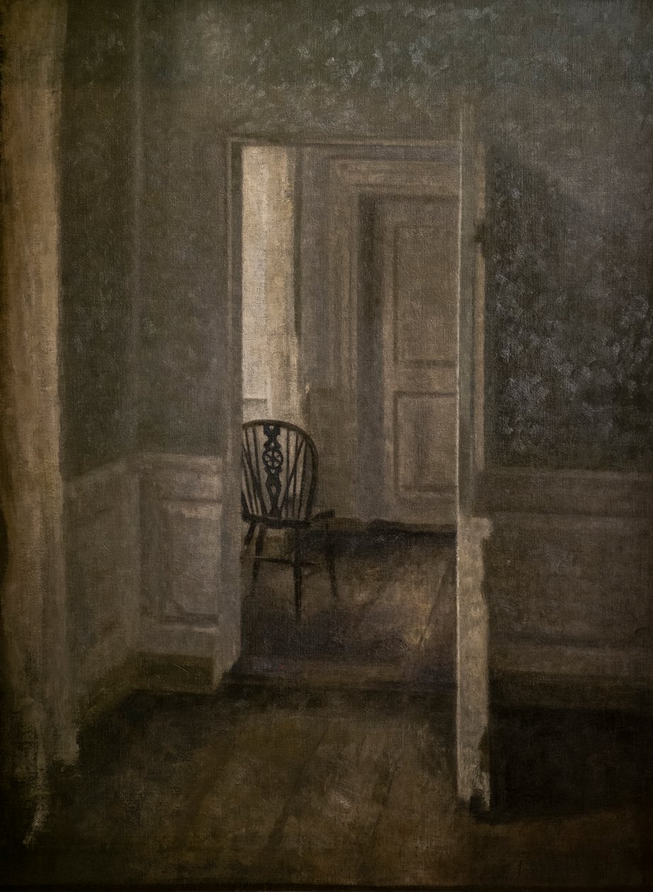 Windsor sandalyeli iç mekan by Vilhelm Hammershoi