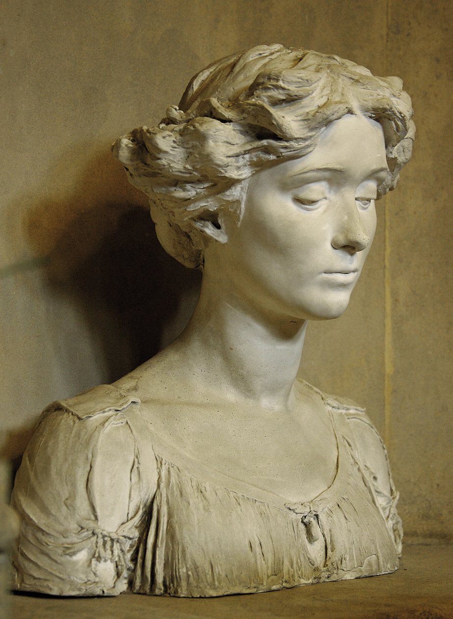 Lady Diana Manners, c.1910 (alçı) by Violet Manners