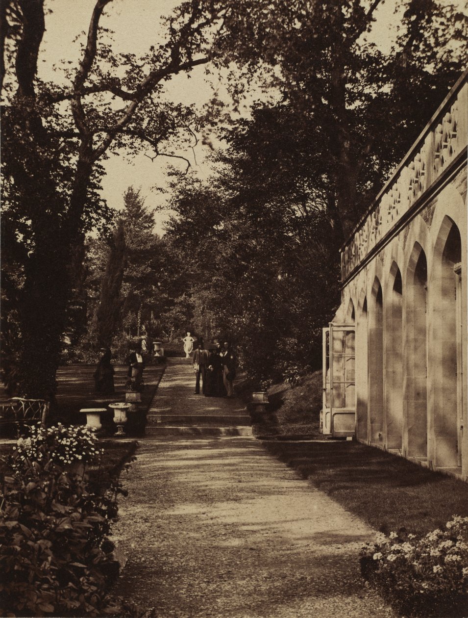 Singleton, Glamorganshire'da Orangery ve Çiçek Bahçesi by W. Graham Vivian
