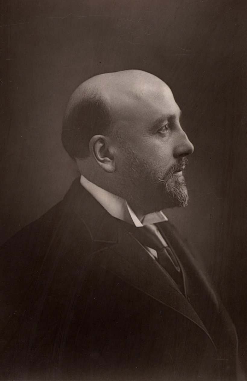 Alexander Campbell Mackenzie (1847-1935) İskoç besteci ve orkestra şefi. Kraliyet Müzik Akademisi Müdürü, Londra (1887-1924). (woodbury tipi) by W. and D. (after) Downey