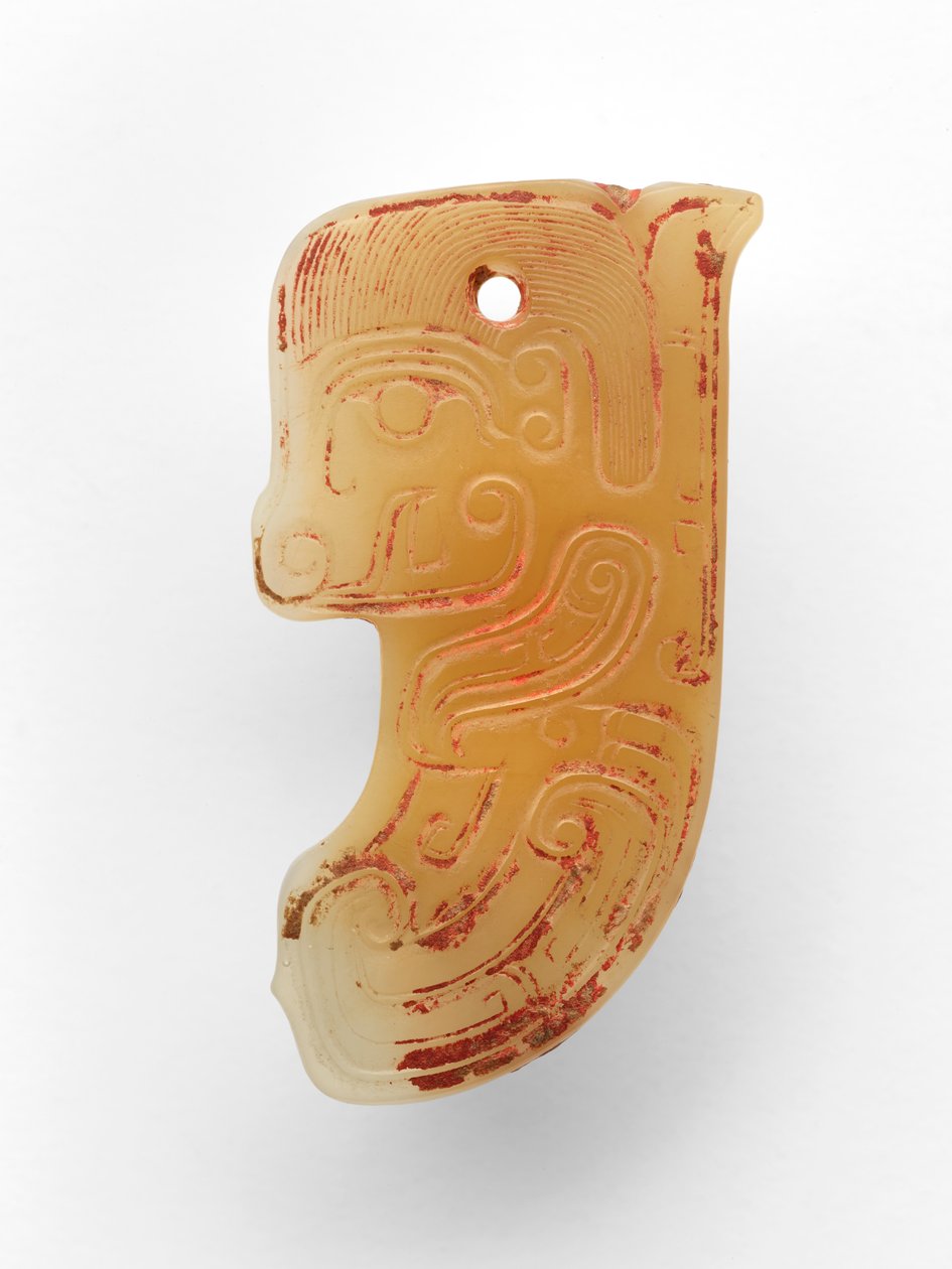 Balık şeklinde kolye, MÖ 11. yüzyıl (yeşim taşı, nefrit) by Western Zhou Dynasty Chinese School