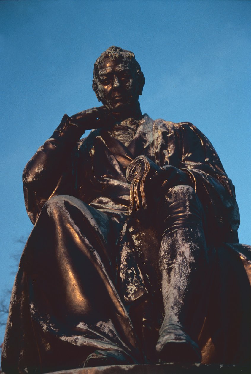 Dr. Edward Jenner 1749-1823 bronz heykelinin detayı ayrıca bkz. 155198 by William Calder Marshall
