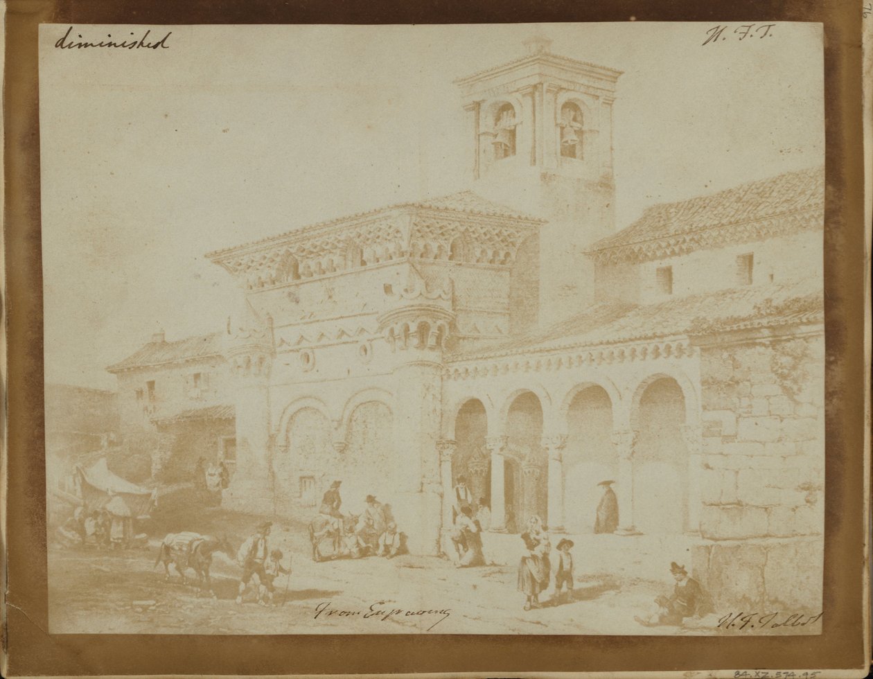(Bir Mağribi Kilisesi Gravürünün Azaltılmış Kopyası) by William Henry Fox Talbot