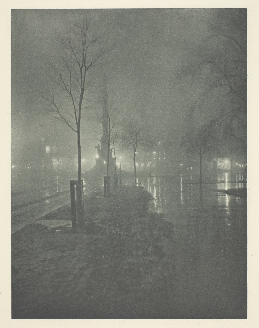 Islak Gece, Columbus Circle, New York by William A. Fraser