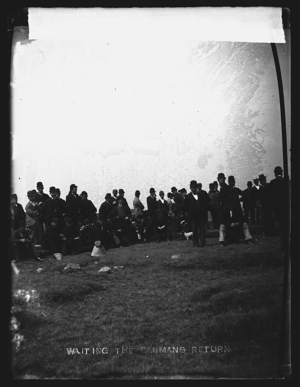 Feribot Yolu ve Taff Nehri Arasında Hotel de Marl, Cardiff, 1893. by William Booth
