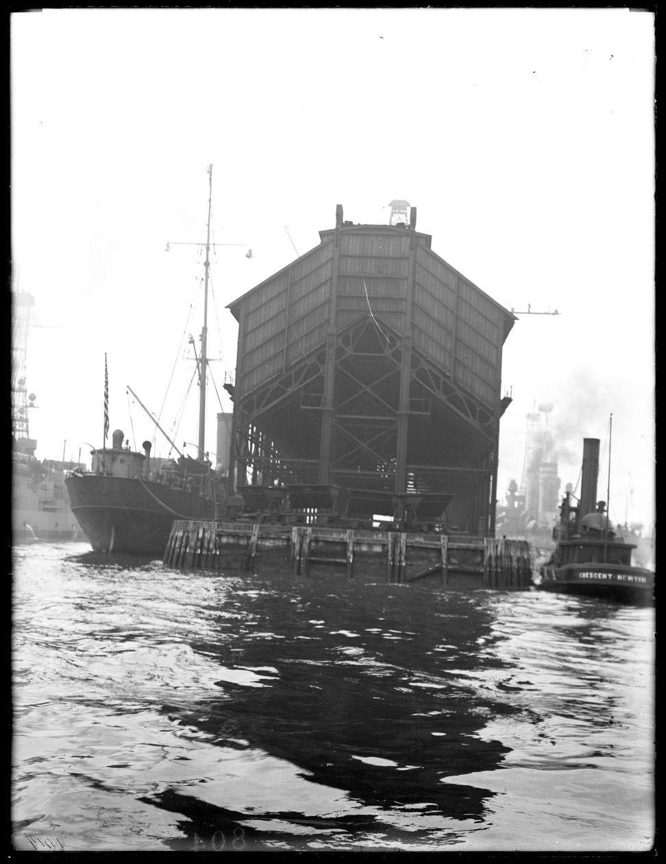 Kömür cebi, Brooklyn Navy Yard, 1912 by William Davis Hassler