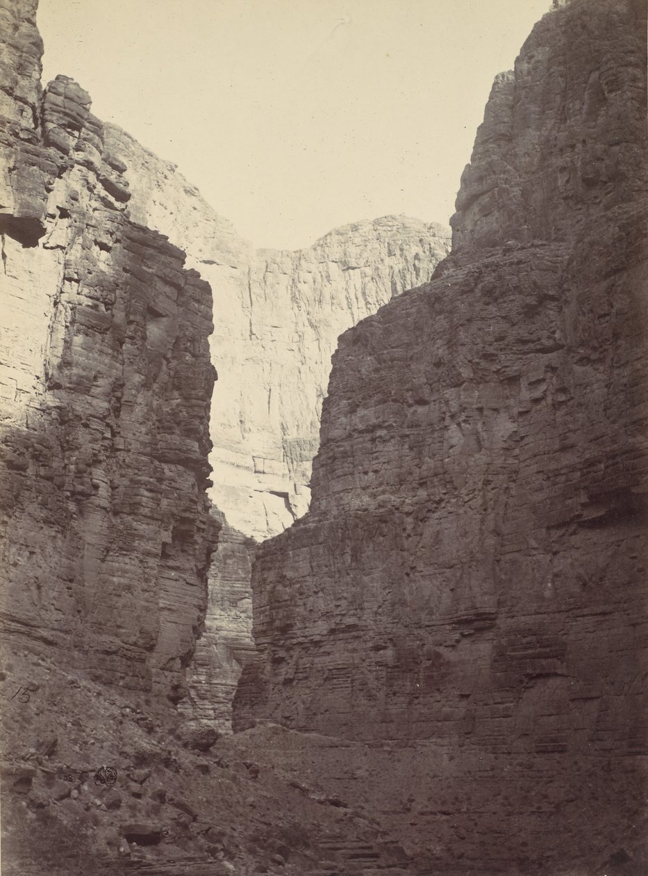 Kireçtaşı Duvarlar, Kanab Wash, Colorado Nehri, 1872. by William H. Bell