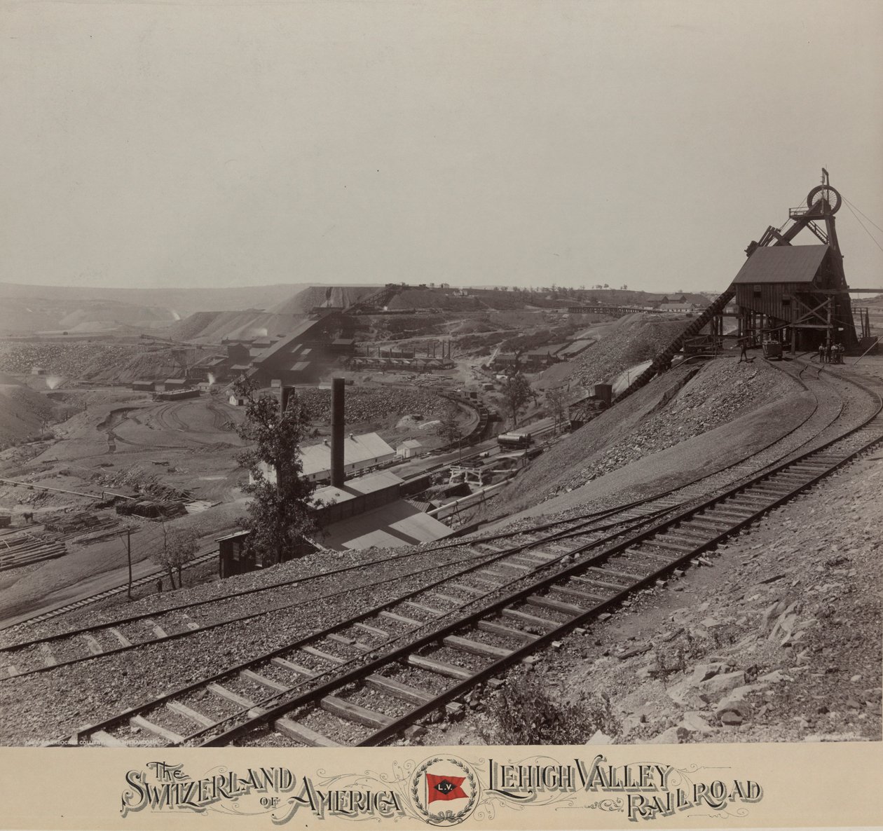 Shenandoah, Lehigh Valley Demiryolu yakınında Knickerbocker Colliery by William H. Rau