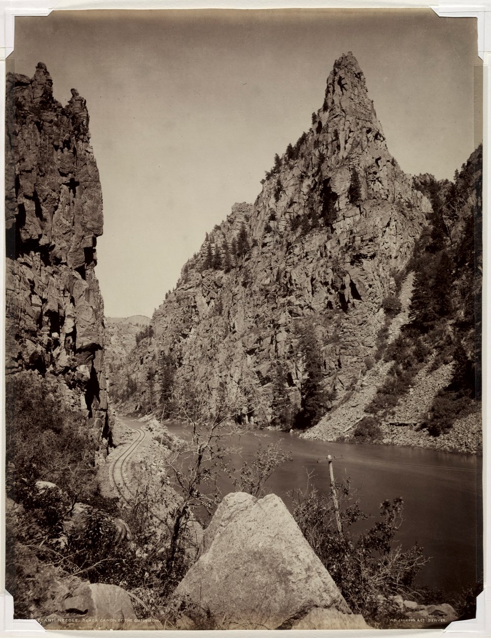 Curecanti İğnesi, Gunnison