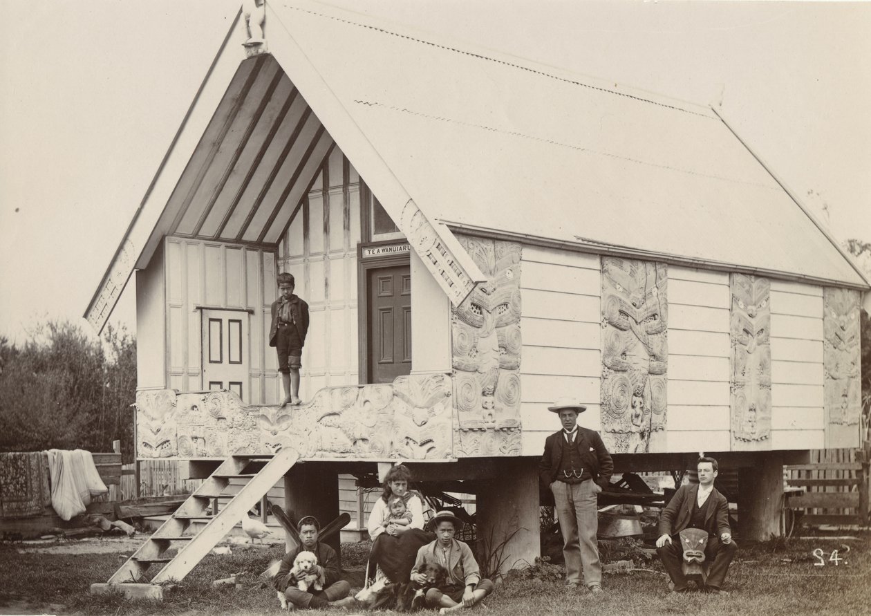 Pataka, Putiki, c.1900 (gümüş jelatin baskı) by William Partington