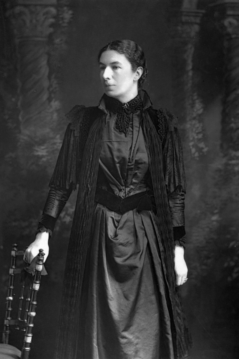 Mary Augusta Arnold 1851-1920, İngiliz romancı, 1890. by William and Daniel Downey