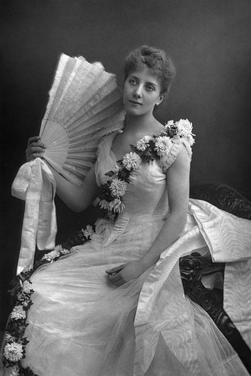 Maude Millett, oyuncu, 1890. by William and Daniel Downey
