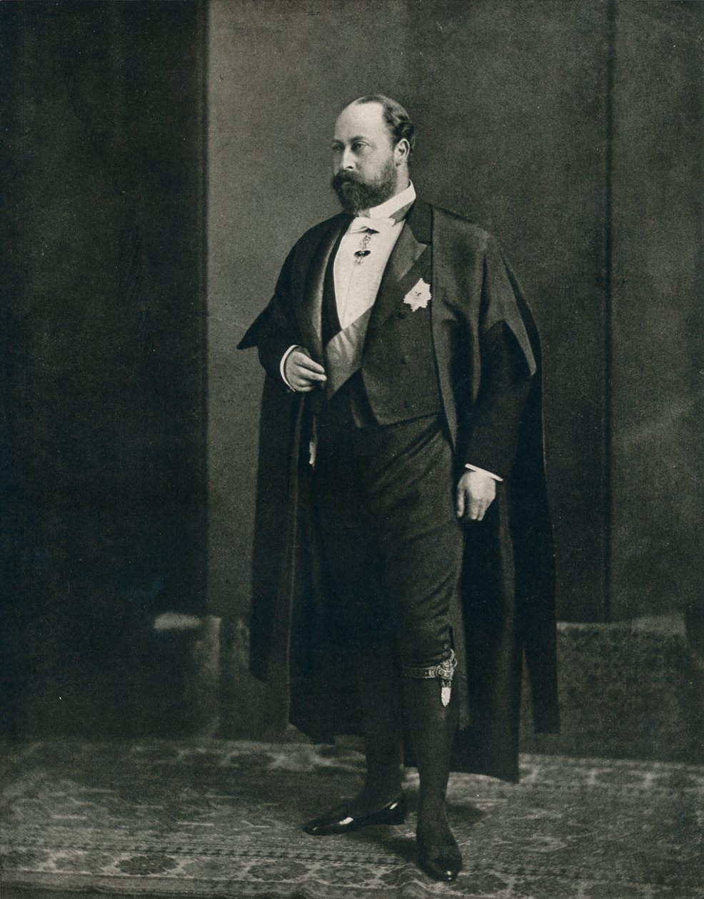 Galler Prensi, Orta Tapınağın bir bankeri olarak, 1884 1910 by William and Daniel Downey