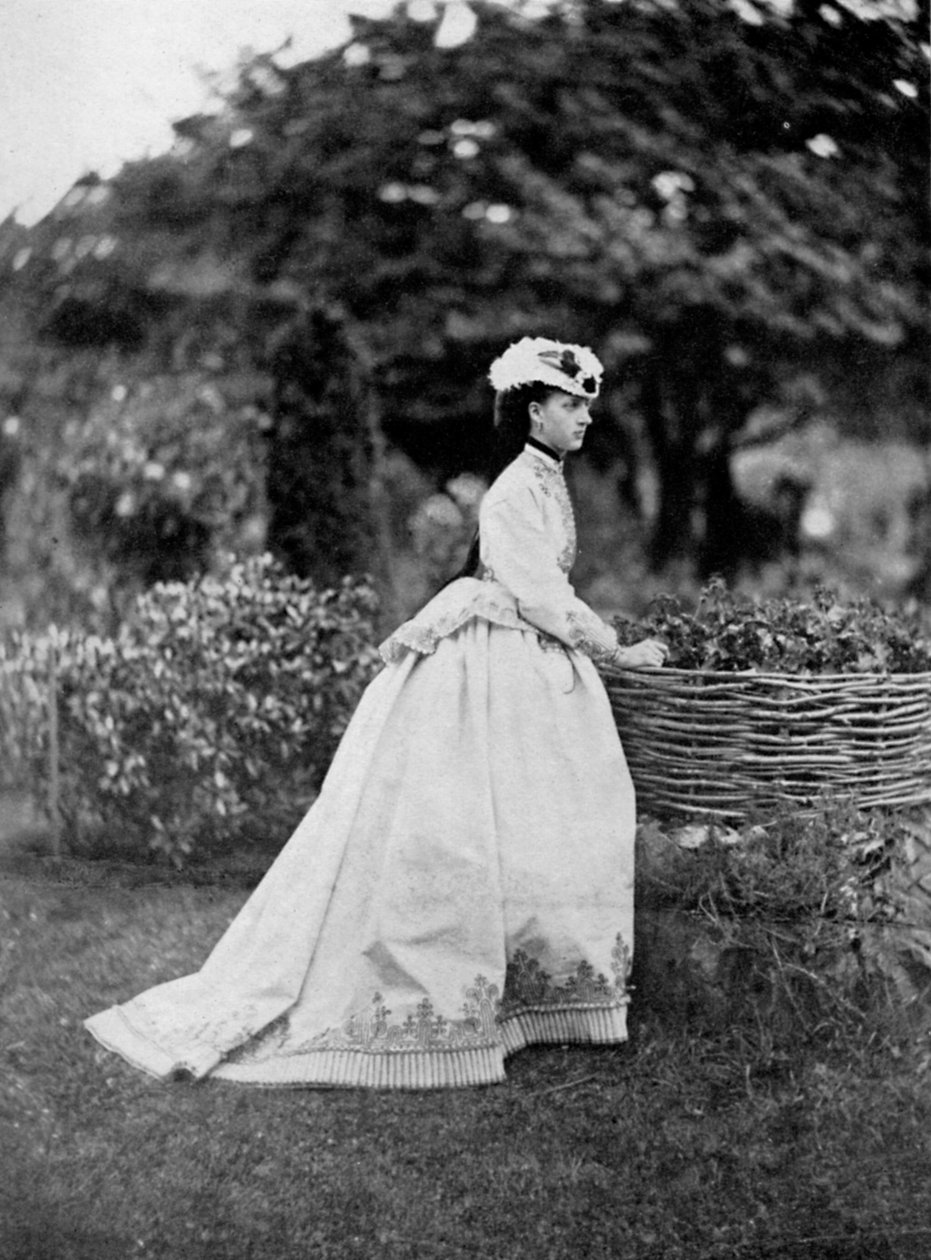 Galler Prensesi, 1866 1964 by William and Daniel Downey