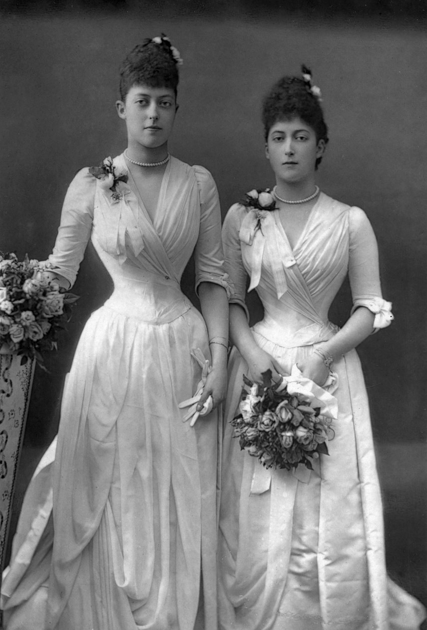 Galler Prensesleri Victoria 1868-1935 ve Maud 1869-1938, 1890. by William and Daniel Downey