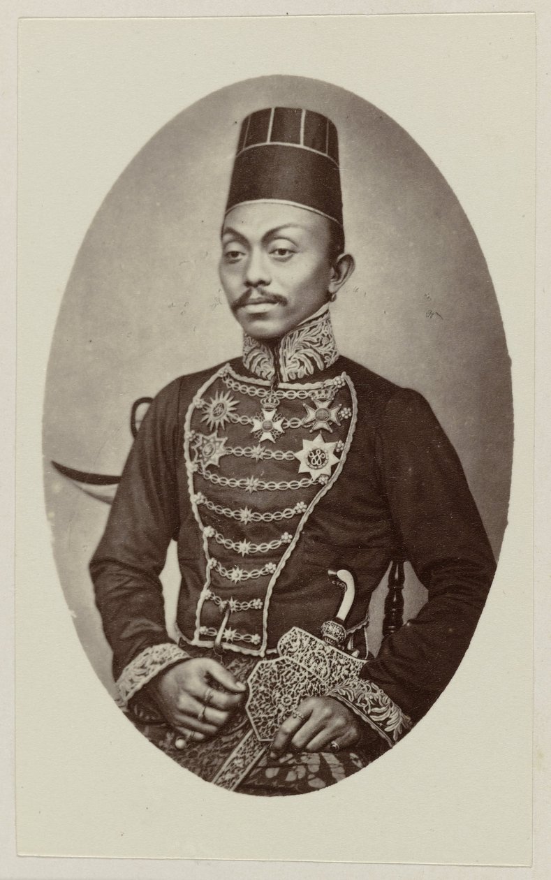 Pakoe Boewono IX, Susuhunan van Surakarta by Woodbury and Page