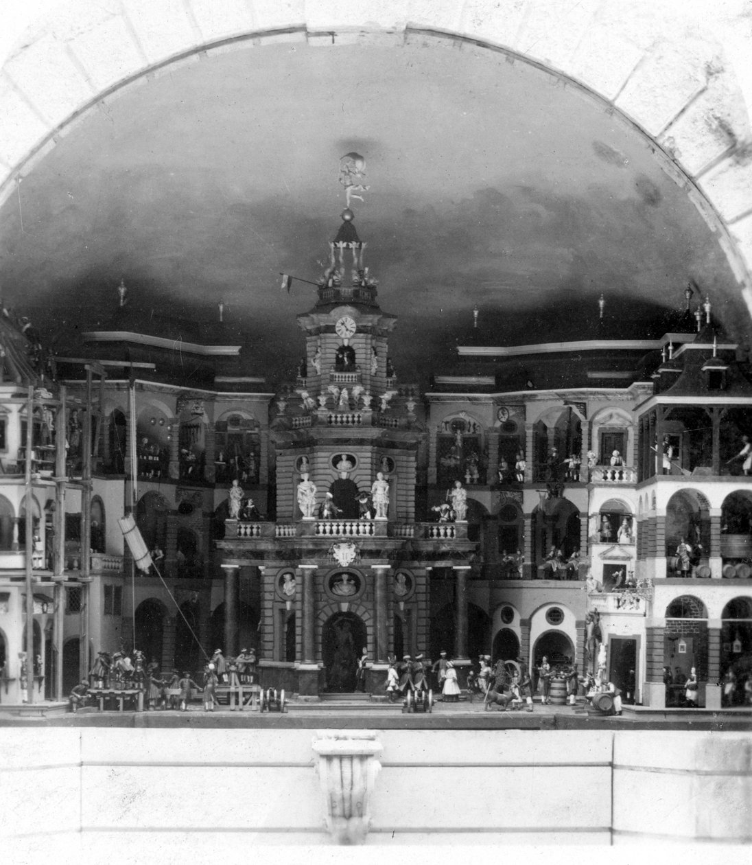 Mekanik tiyatro, Hellbrunn Kalesi, Salzburg, Avusturya, c1900 by Wurthle and Sons