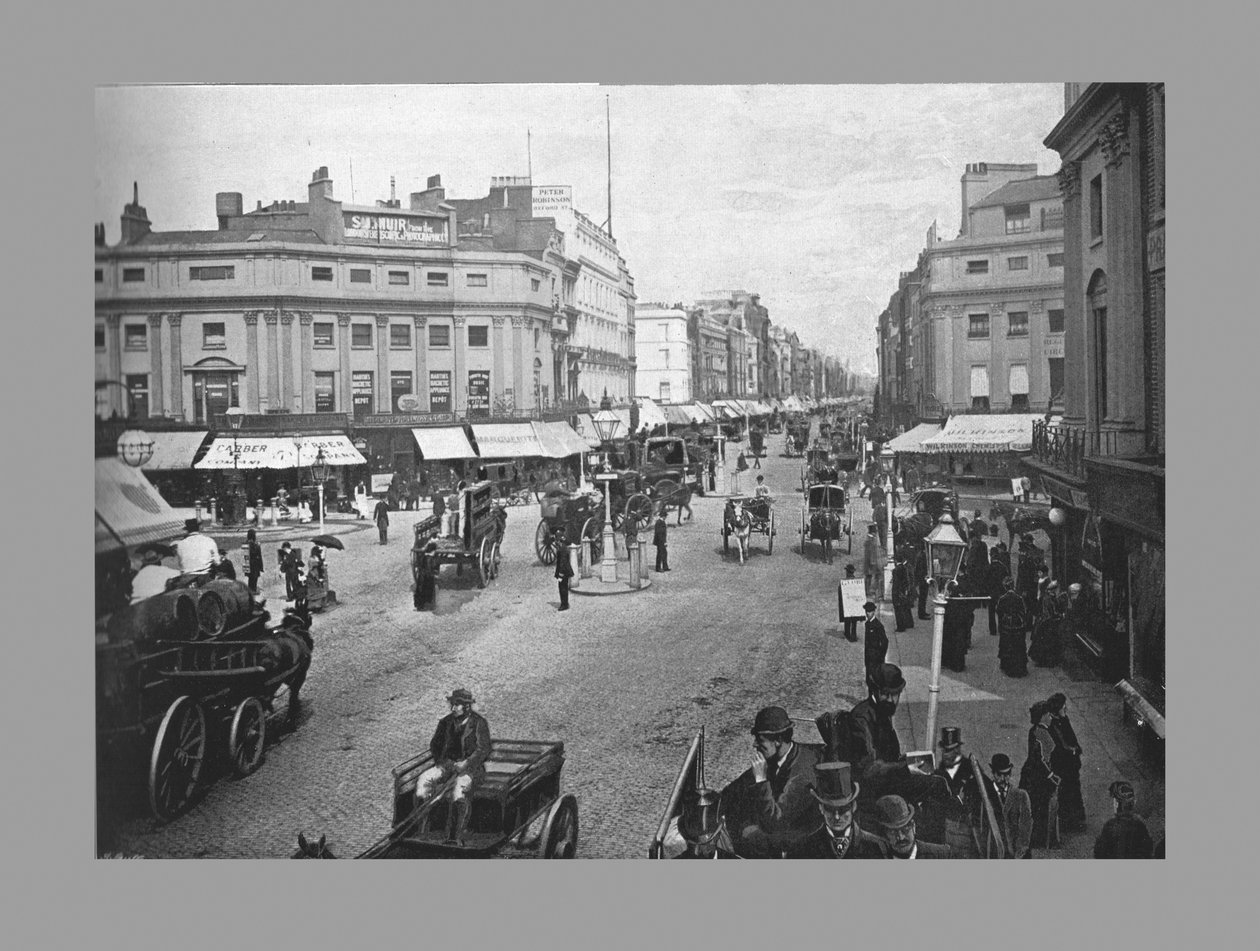 Regent Circus ve Oxford Street, Doğu