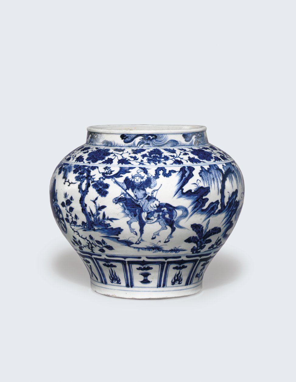 Son derece nadir ve önemli bir mavi ve beyaz kavanoz olan Guan by Yuan Dynasty Chinese School