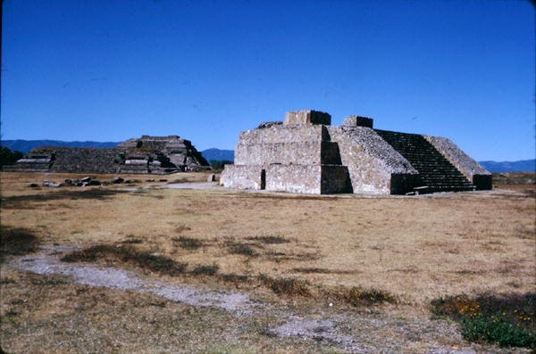 Gözlemevi, c.500 BC-900 AD by Zapotec