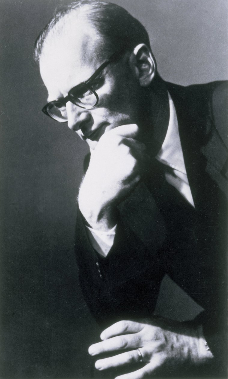Arthur C Clarke, İngiliz bilimkurgu yazarı ve mucit by Frederick (attr. to) Barnard