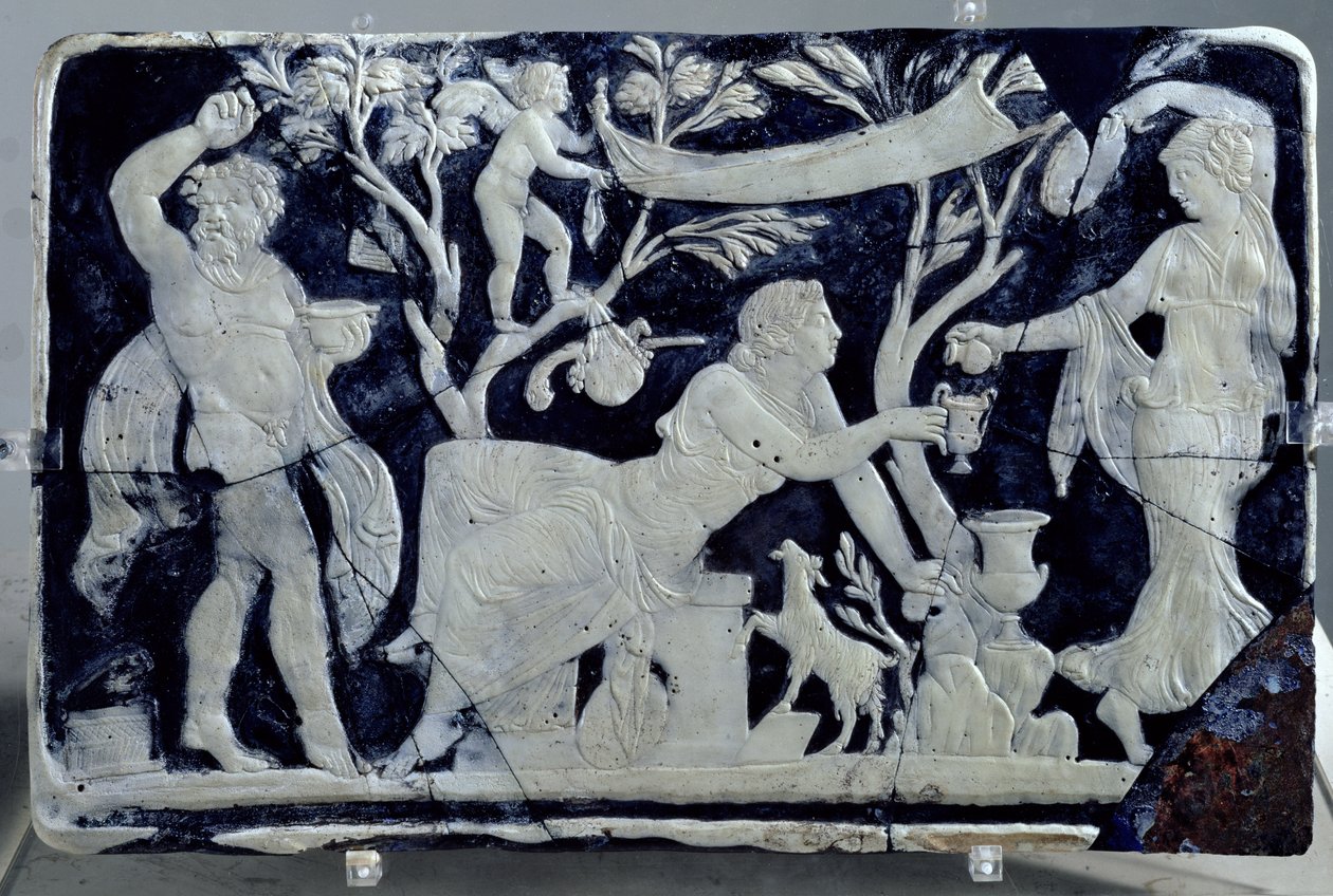 Bir görevli ve Dionysos (cam) ile Venüs Tuvaletini tasvir eden Cameo by Hippolyte Lalaise Devéria