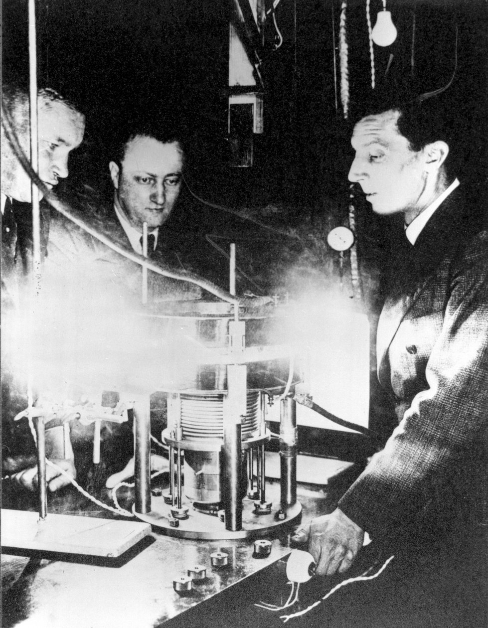 Frederick Burning, Hans Halban ve Leo Kobarski, C 1939 by Ferdinand Georg Waldmuller