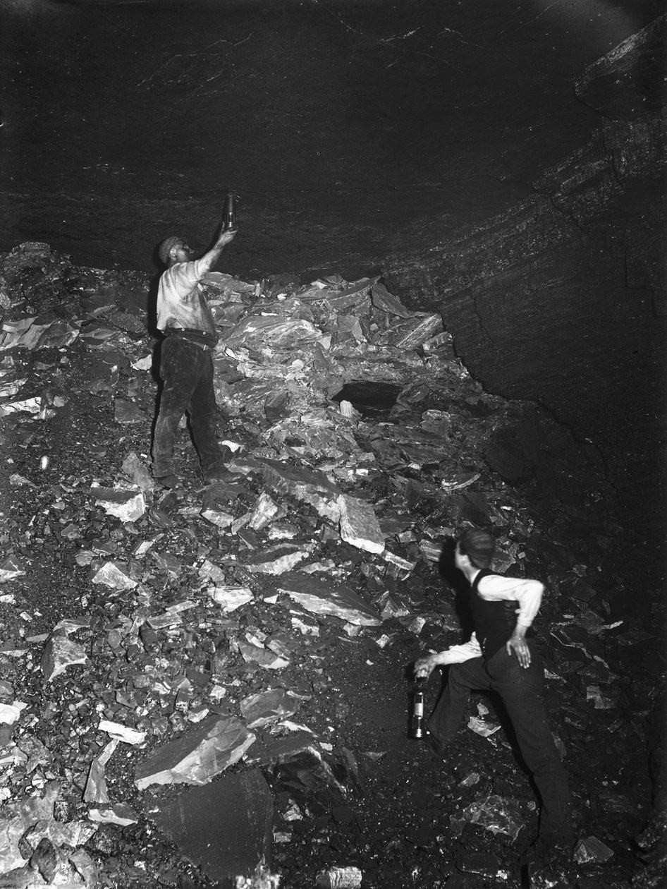 Madencilik, Maden kuyusunda gaz için Kömür Testi, Ramrod Hall Pit, Staffordshire, c 1890