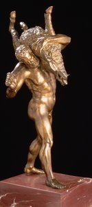 Herkül ve Erymanthian Domuzu (altın yaldızlı bronz) by Giambologna