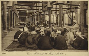 El-Ezher Camii'nin içi, Kahire (s/b fotoğraf) by (after) English photographer
