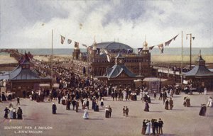 Southport İskelesi ve Köşkü (renkli fotoğraf) by (after) English photographer