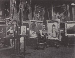 Fransız ressam Carolus-Duran stüdyosunda (s/b fotoğraf) by (after) French Photographer