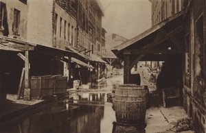 Bievre kıyısındaki tabakhaneler (s/b fotoğraf) by (after) French Photographer