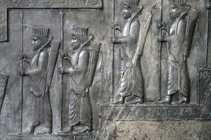 Kraliyet Muhafızı, Tachara, Persepolis, MÖ 6.-5. yüzyıla ait duvar oymacılığı (gri taş) by Achaemenid