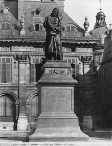 Voltaire Heykeli, Joseph Michel Caille (1836-81) Quai Voltaire, 19. yüzyıl sonu
