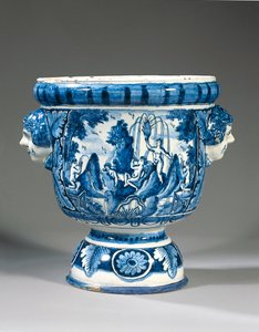 Delft mavi ve beyaz iki kulplu mitolojik ayaklı bahçe vazosu by Adriaen (fl.1868 d.1701) (attr.to) Kocks