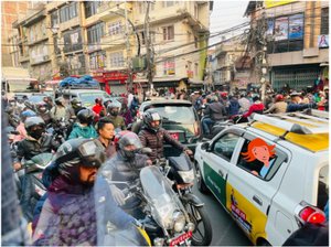 Katmandu#39;da trafik, 2023 (fotoğraf üzerine dijital sanat) by Agnes Girardon